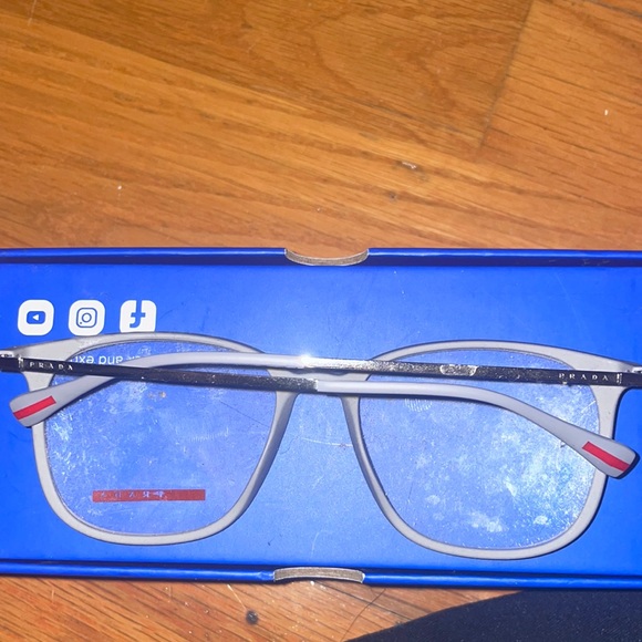 PRADA GLASSES - Picture 2 of 2